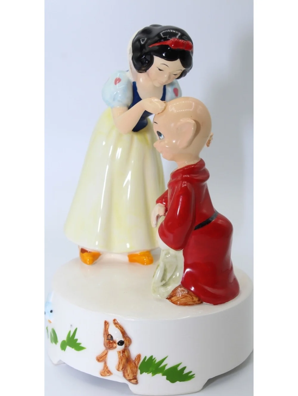 VTG Disney Sankyo Snow White & Dopey Music Box Whistle While We Work Figurine